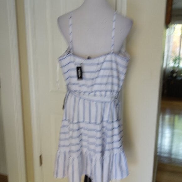 NWT $88 EXPRESS White Blue Stripe Waist Tie Tiered Sundress – XL - Picture 7 of 9